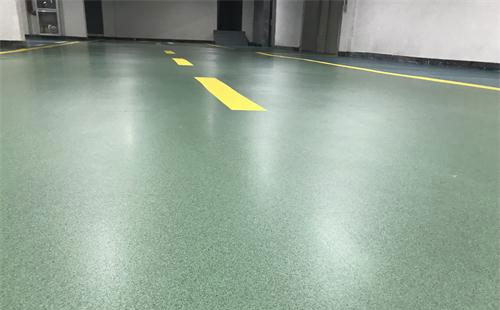 蘭州環(huán)氧地坪底涂施工的關(guān)鍵注意事項：避免這些常見問題
